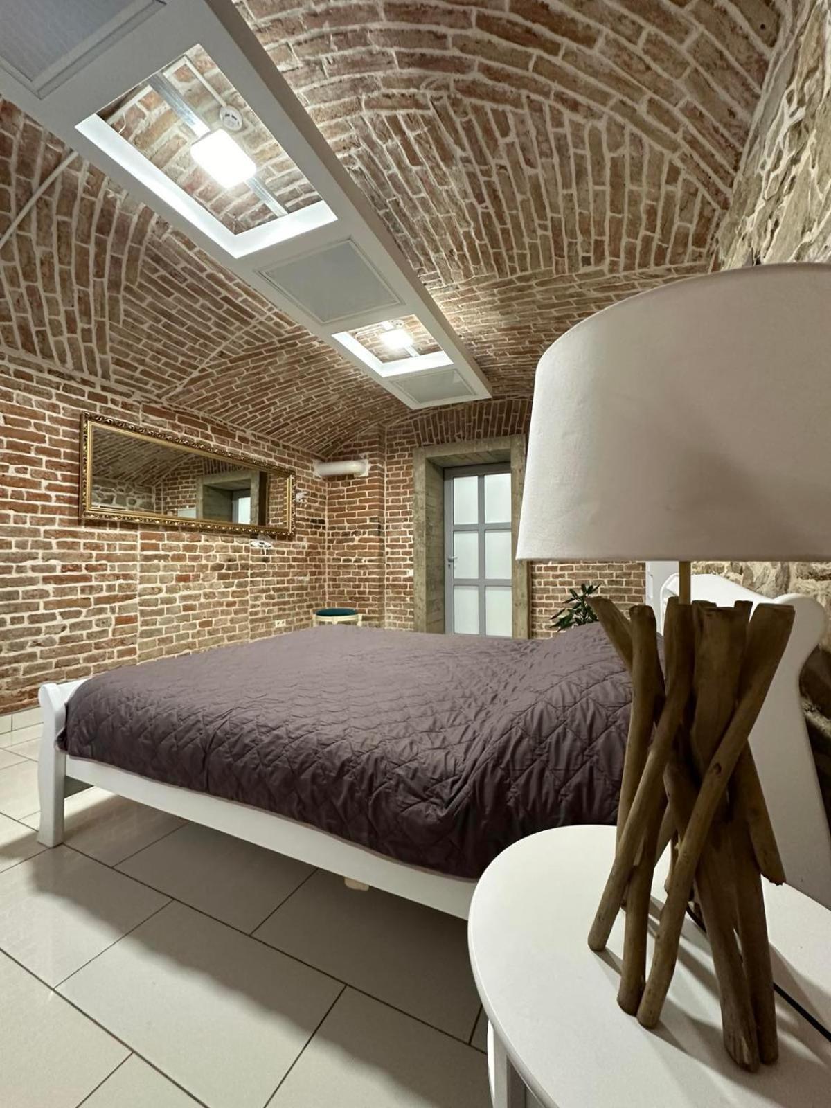 切尔诺夫策2Х Кім-Й Loft На Площі Філармонії By Willox公寓 外观 照片